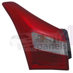 HYUNDAI i30 2012> Rear Lamp Outer Section - Not LED  Left